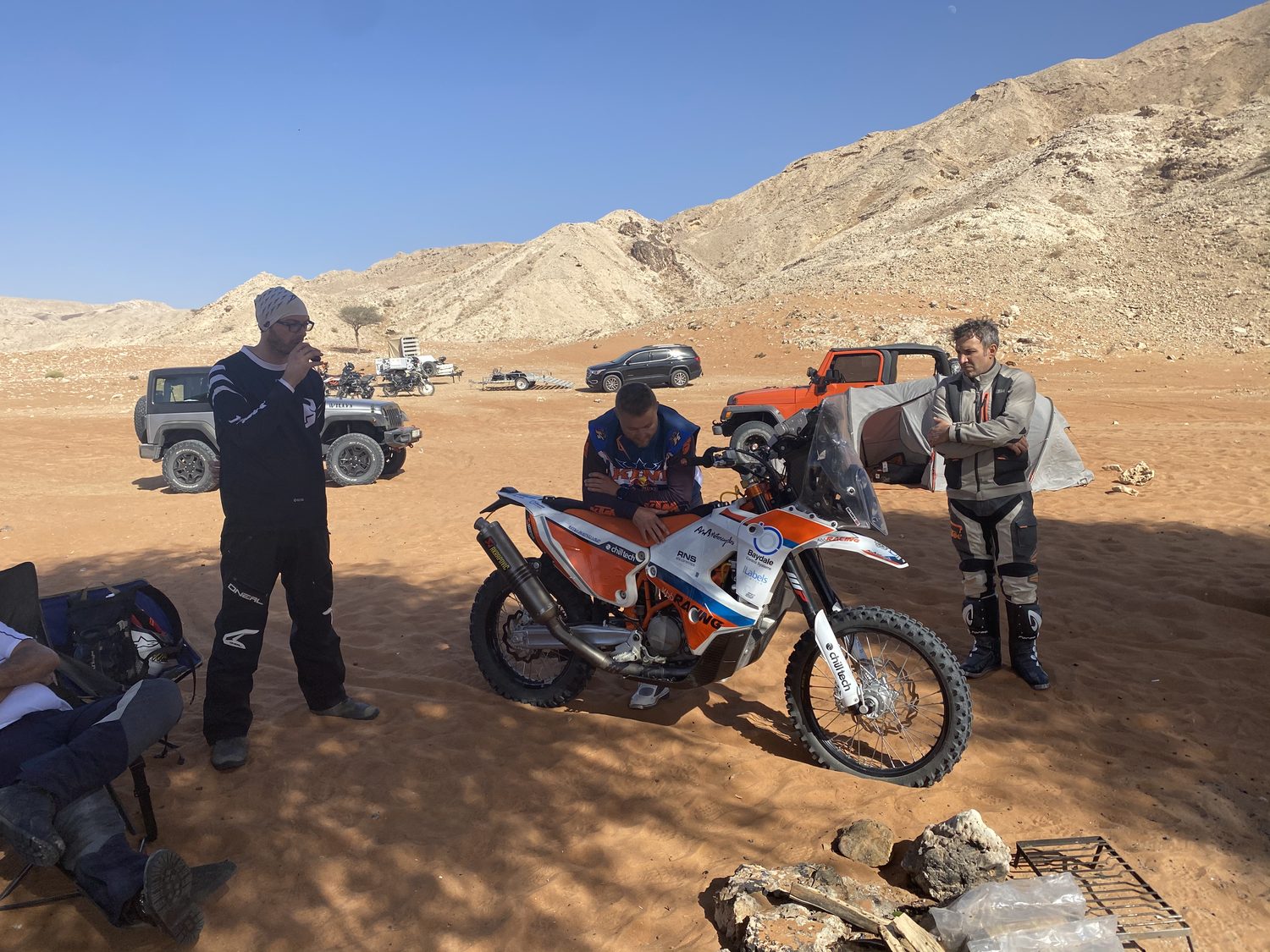 Rally bike briefing in the desert